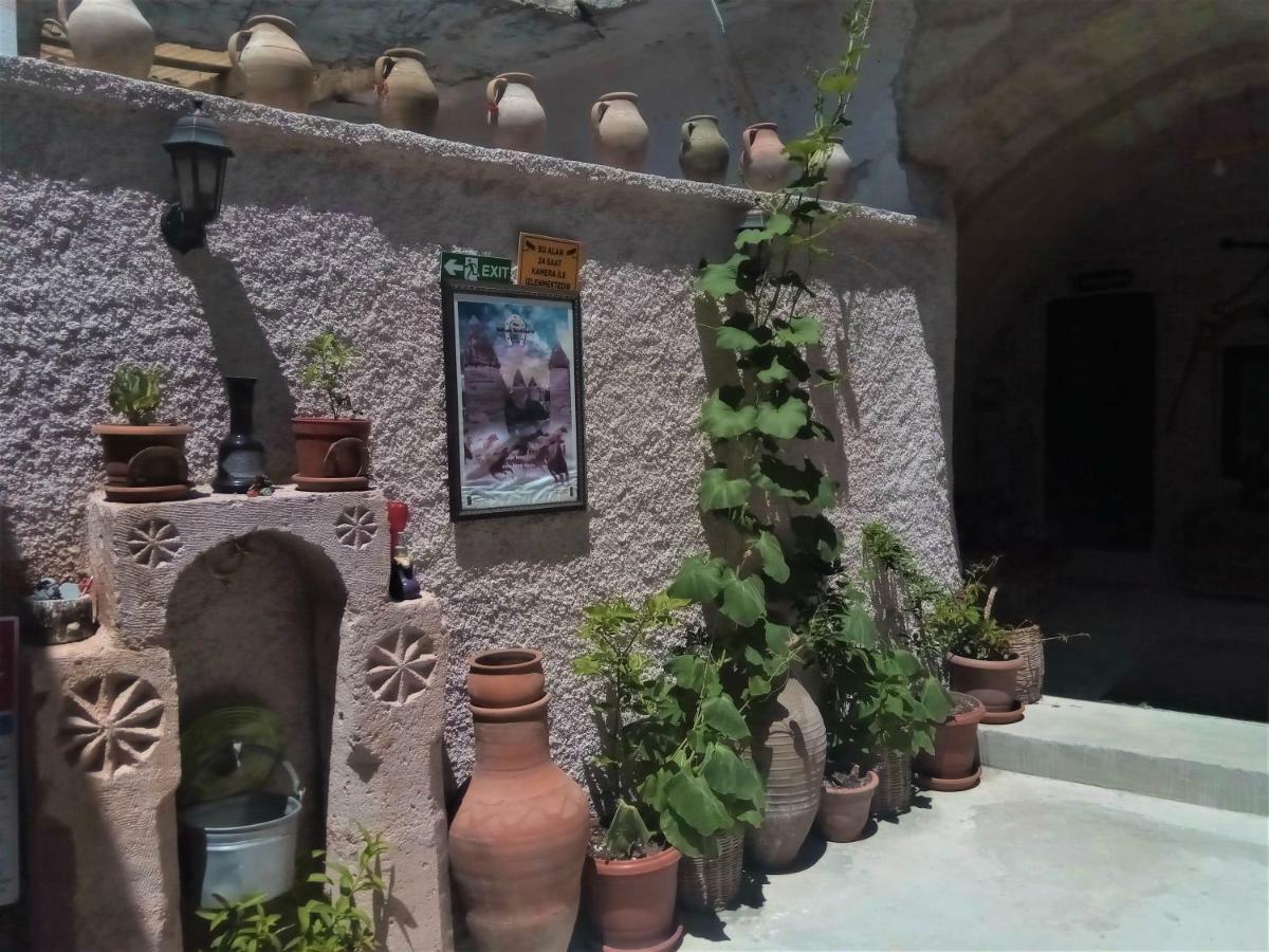 Homestay Cave Hostel เกอเรเม ภายนอก รูปภาพ