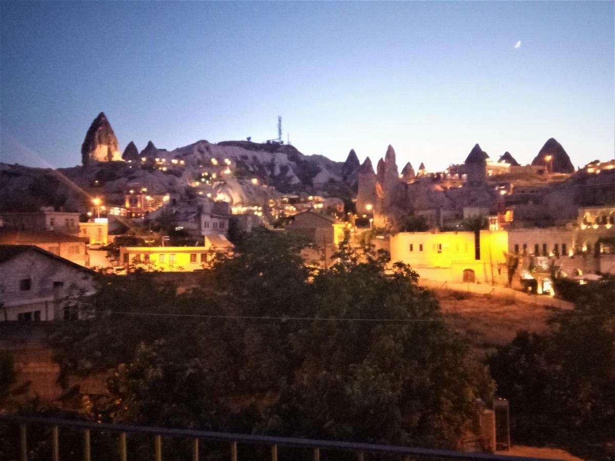Homestay Cave Hostel เกอเรเม ภายนอก รูปภาพ